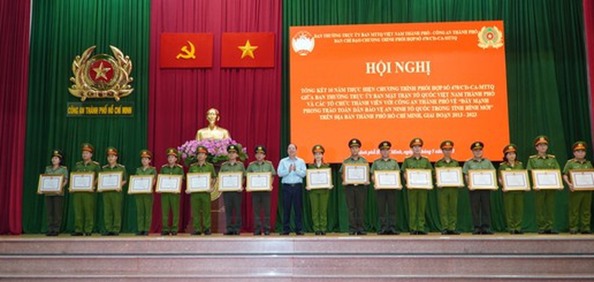 Tăng cường bảo vệ an ninh Tổ quốc trong t&igrave;nh h&igrave;nh mới - Ảnh 3.