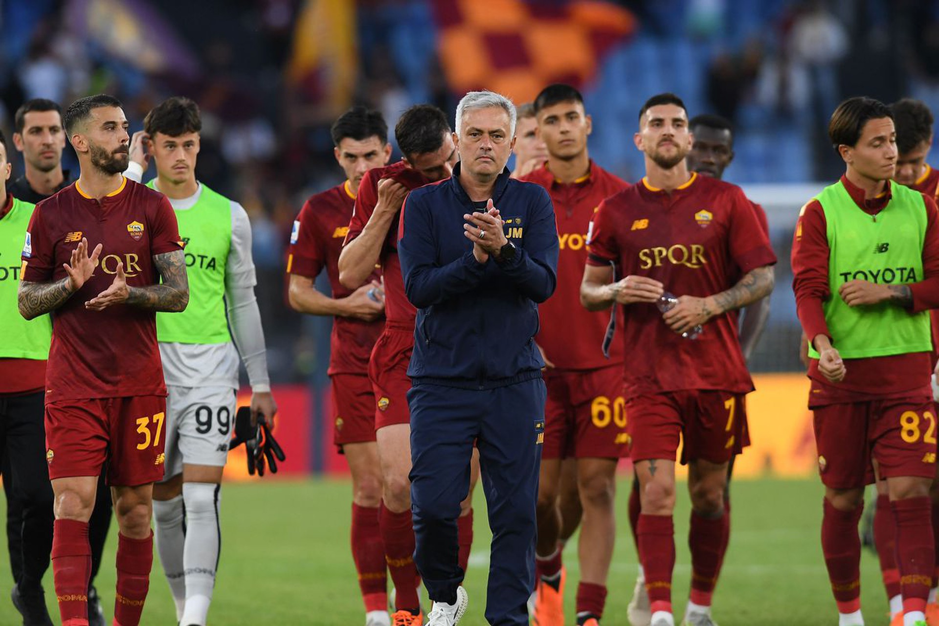 Mourinho mang điềm l&agrave;nh cho AS Roma ở chung kết Europa League - Ảnh 5.