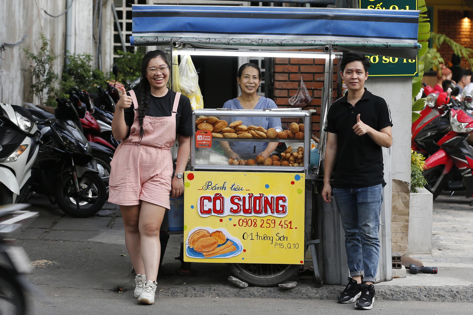 H&agrave;nh tr&igrave;nh vẽ hạnh ph&uacute;c cho những g&aacute;nh h&agrave;ng rong - Ảnh 9.
