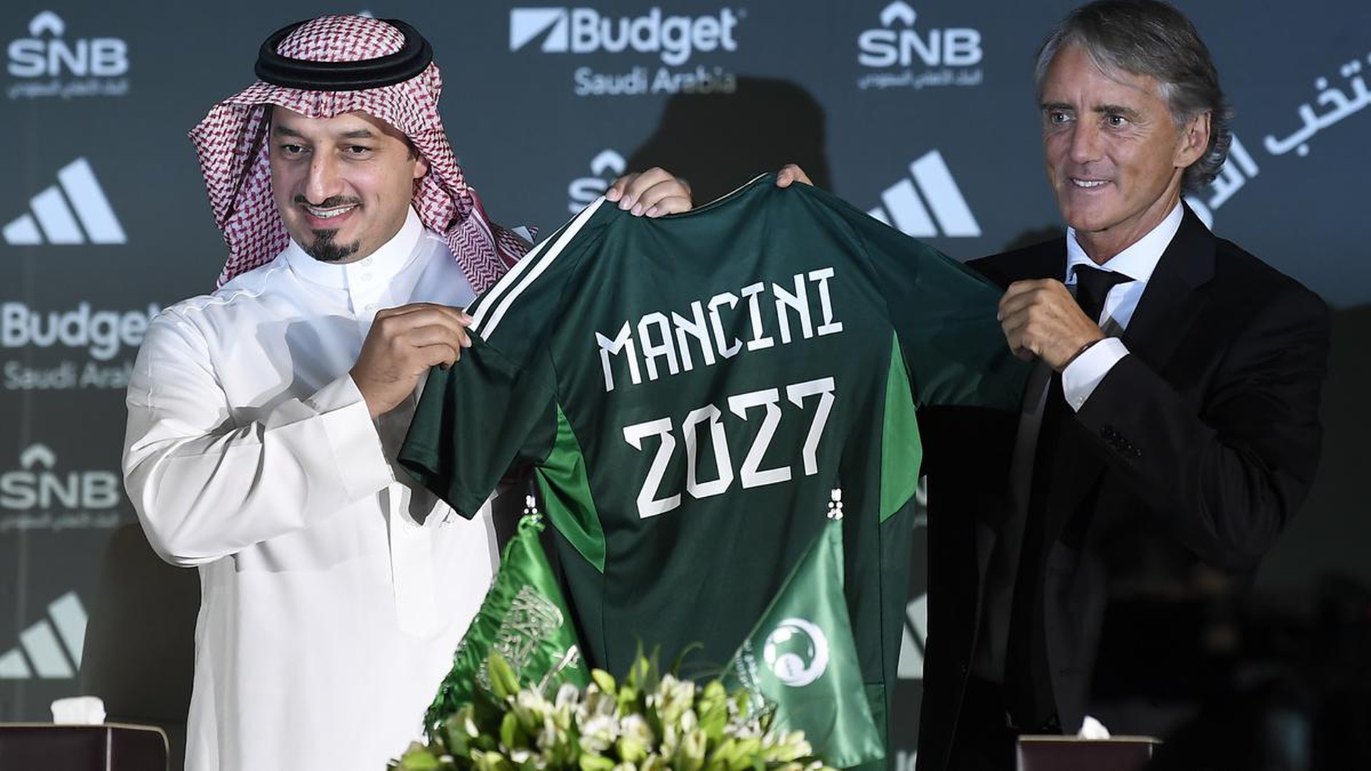 Dẫn dắt tuyển Ả Rập Saudi, Roberto Mancini quyết v&ocirc; địch Asian Cup 2023 - Ảnh 1.
