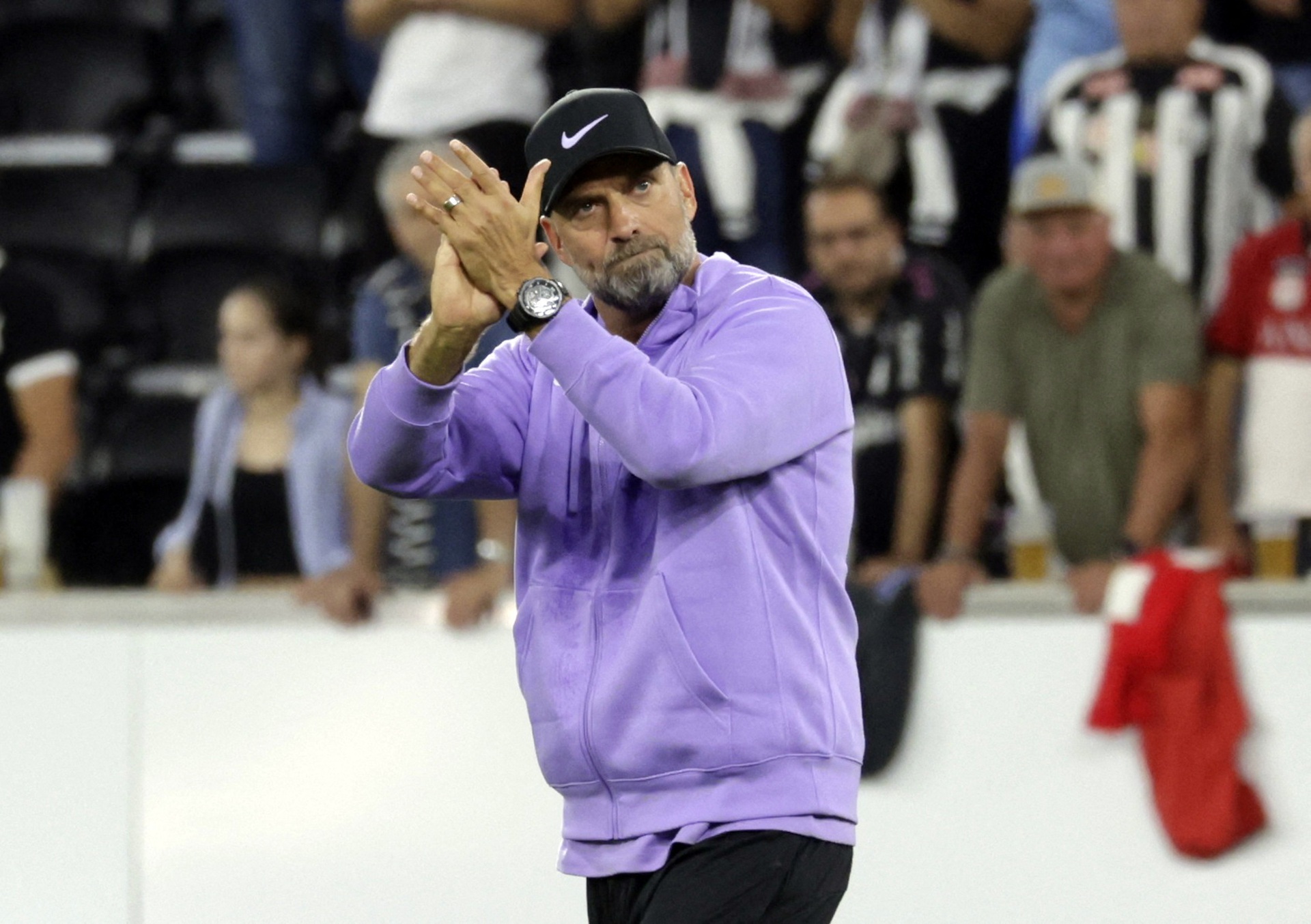Liverpool ngược d&ograve;ng đất &Aacute;o, thắng tưng bừng chủ nh&agrave; LASK Linz - Ảnh 9.