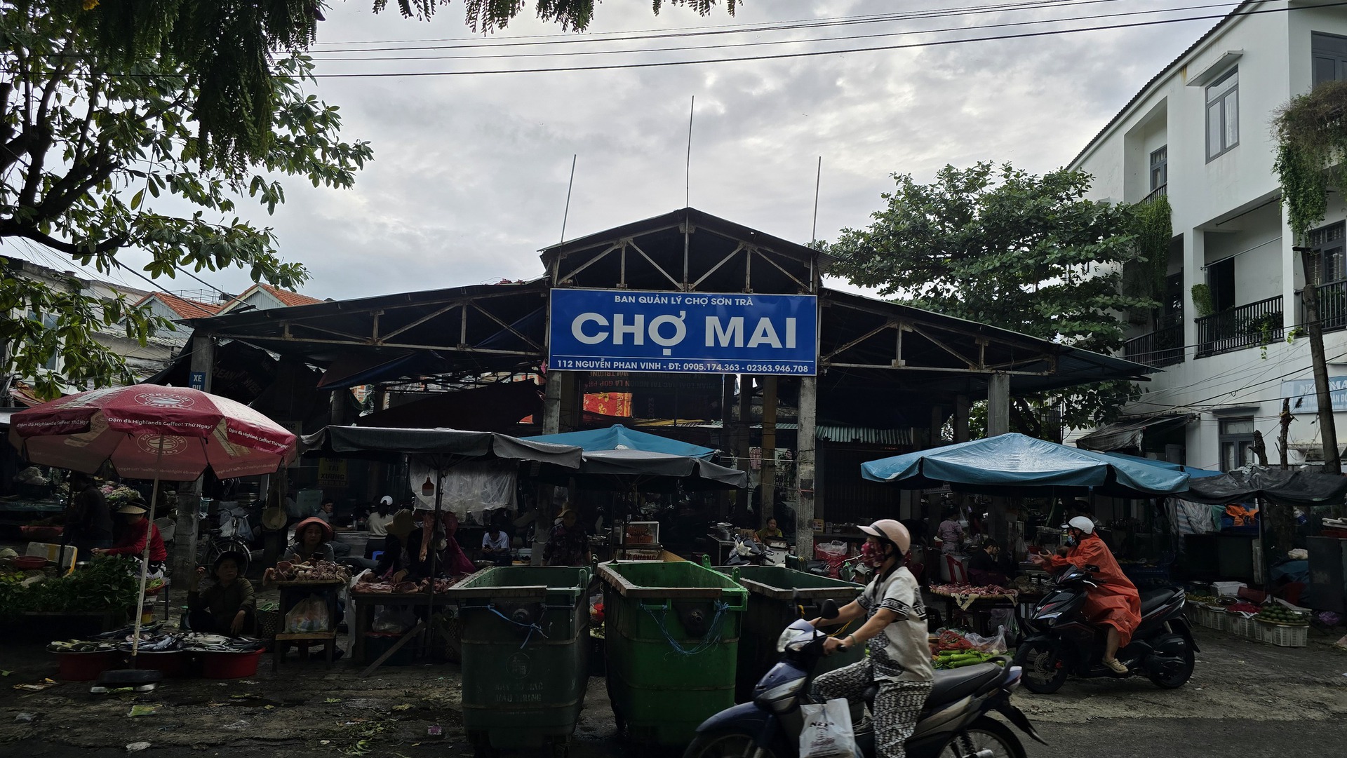 Cận cảnh xuống cấp tại hai khu chợ hải sản nổi tiếng Đ&agrave; Nẵng- Ảnh 1.
