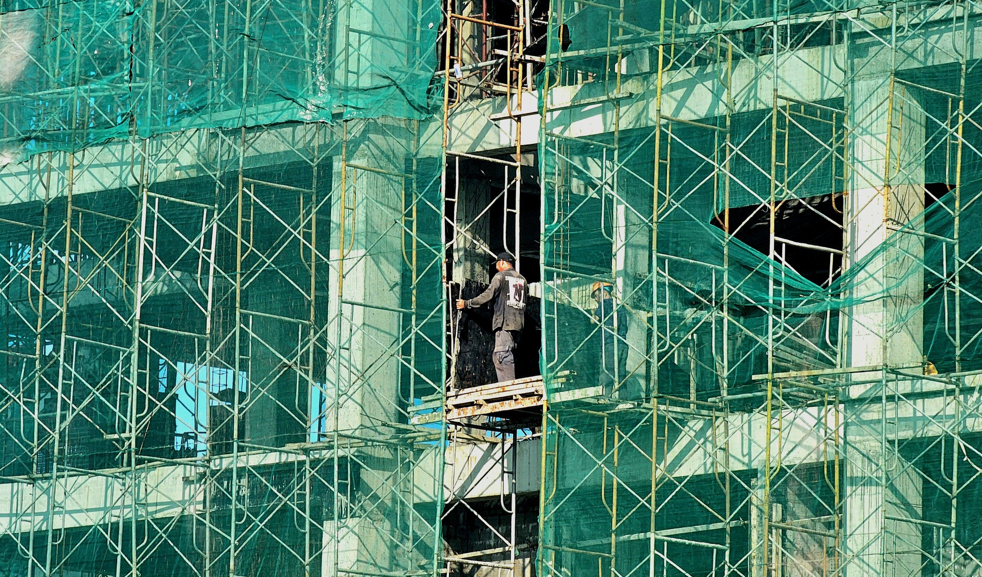 Chủ đầu tư chỉ đạo "n&oacute;ng" nh&agrave; thầu lơ l&agrave; c&ocirc;ng t&aacute;c an to&agrave;n lao động- Ảnh 2.