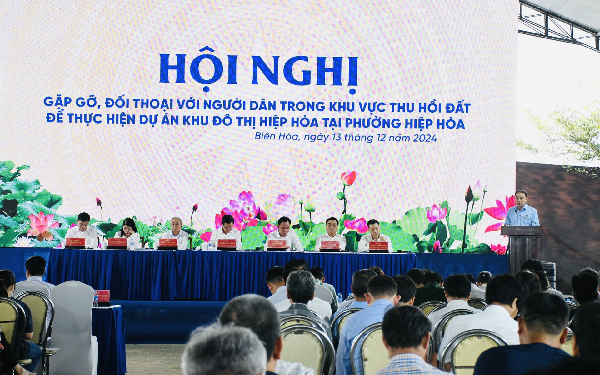L&atilde;nh đạo Đồng Nai đối thoại với người d&acirc;n dự &aacute;n khu đ&ocirc; thị hơn 72.000 tỉ đồng