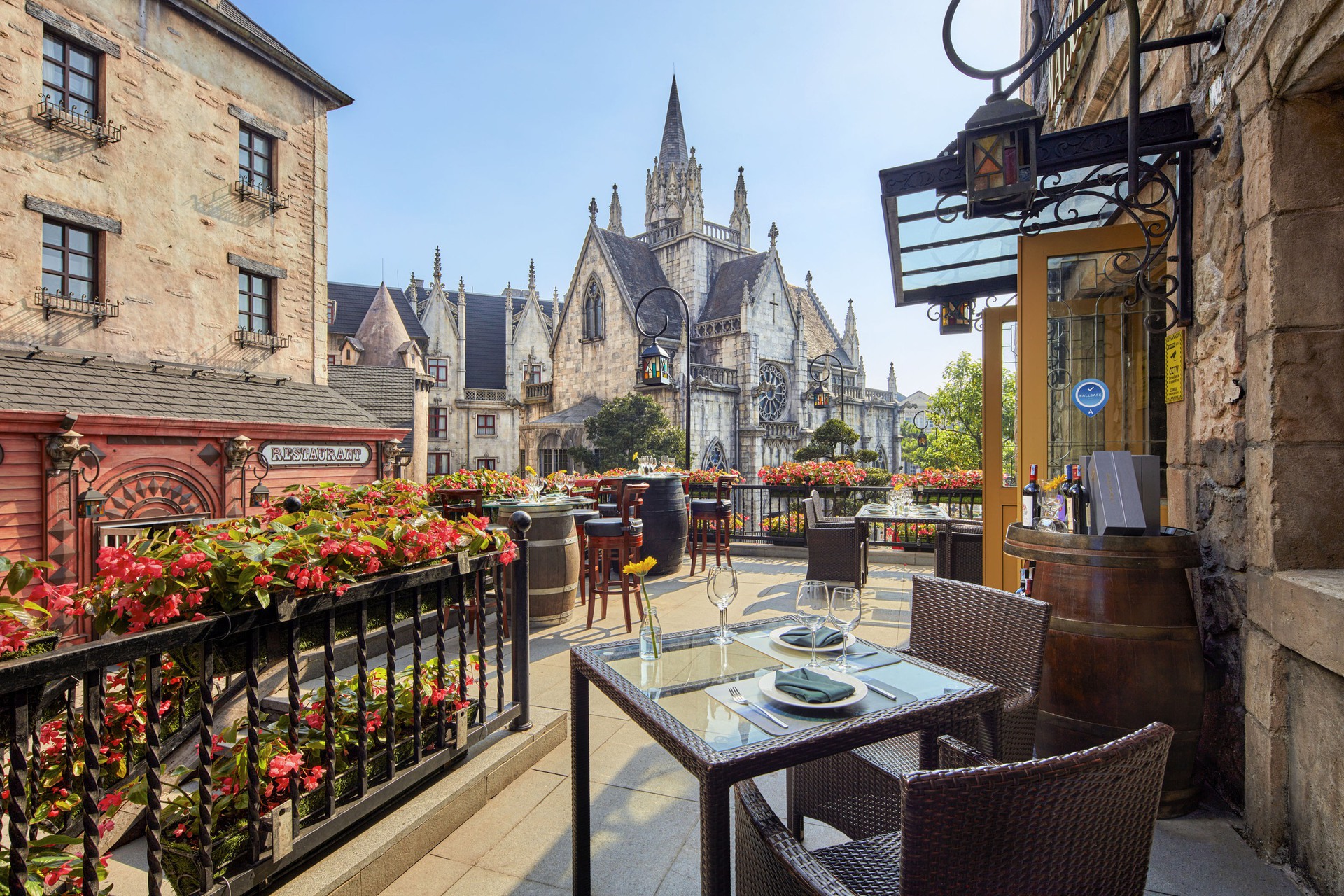 Đ&oacute;n Tết Gi&aacute;p Th&igrave;n 2024 tại c&aacute;c khu nghỉ dưỡng sang chảnh c&oacute; g&igrave; hấp dẫn?- Ảnh 4.