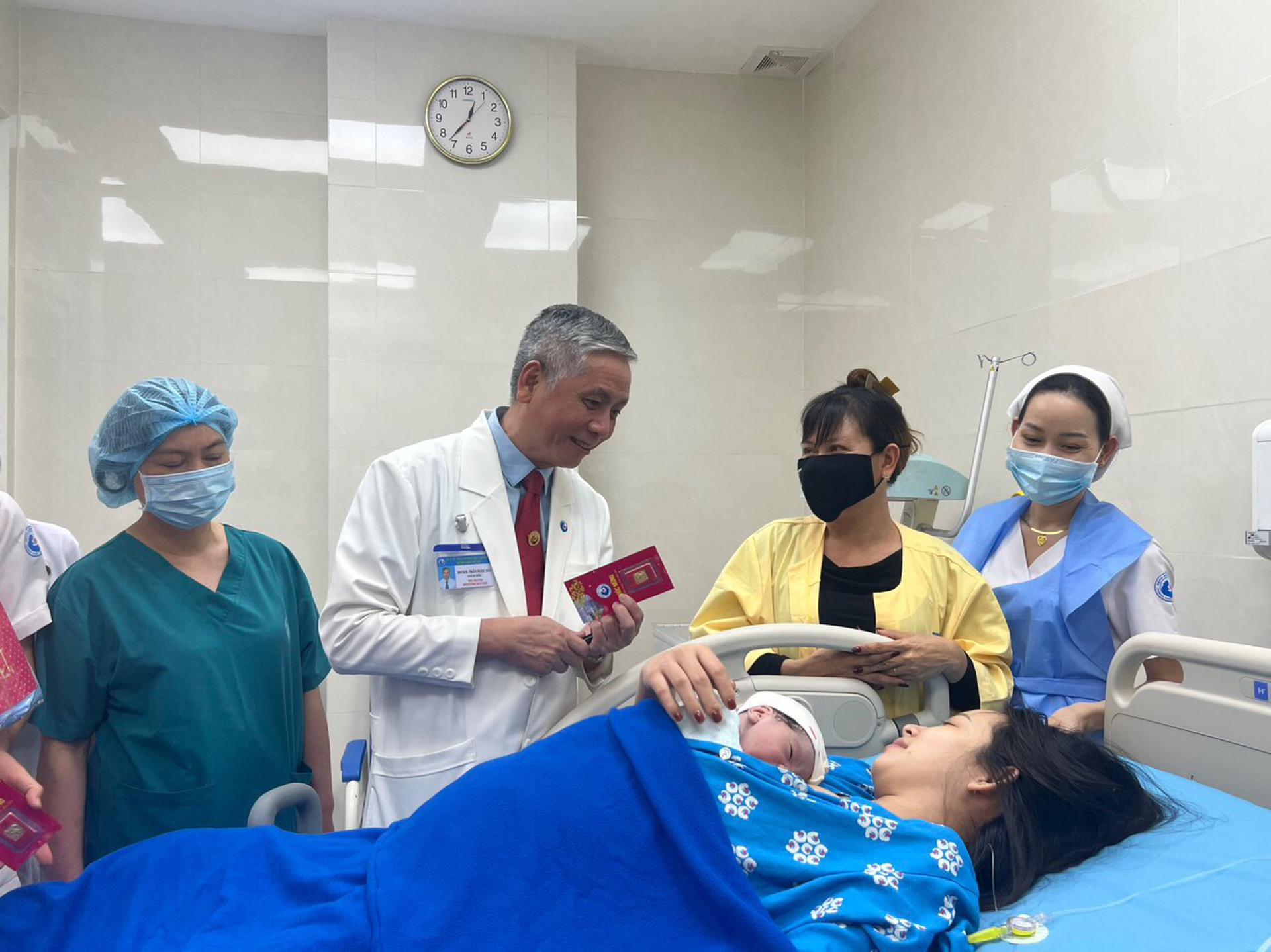 5 "Rồng v&agrave;ng" đầu ti&ecirc;n của năm 2024- Ảnh 4.