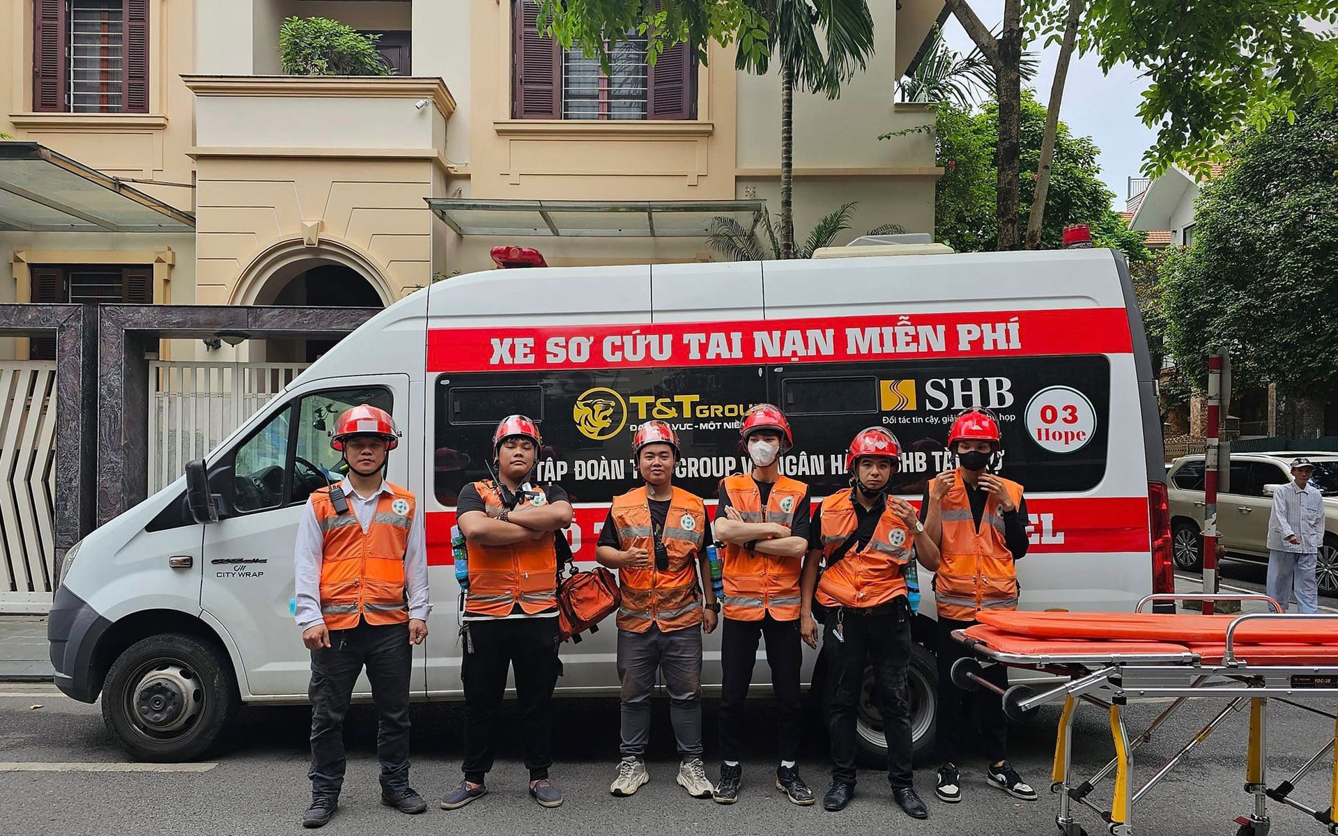 Những thi&ecirc;n thần b&oacute;ng đ&ecirc;m