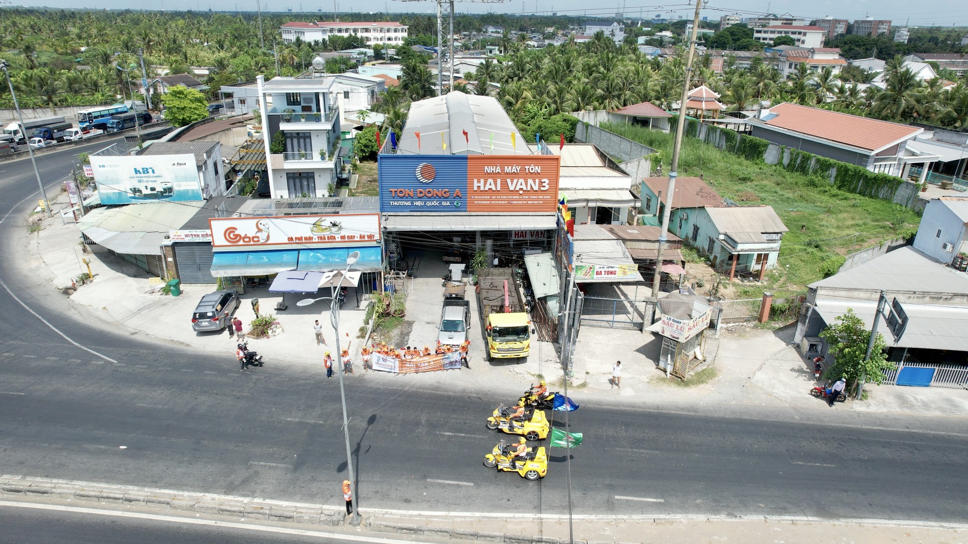 Nỗ lực bất th&agrave;nh của Tr&uacute;c Xinh- Ảnh 3.