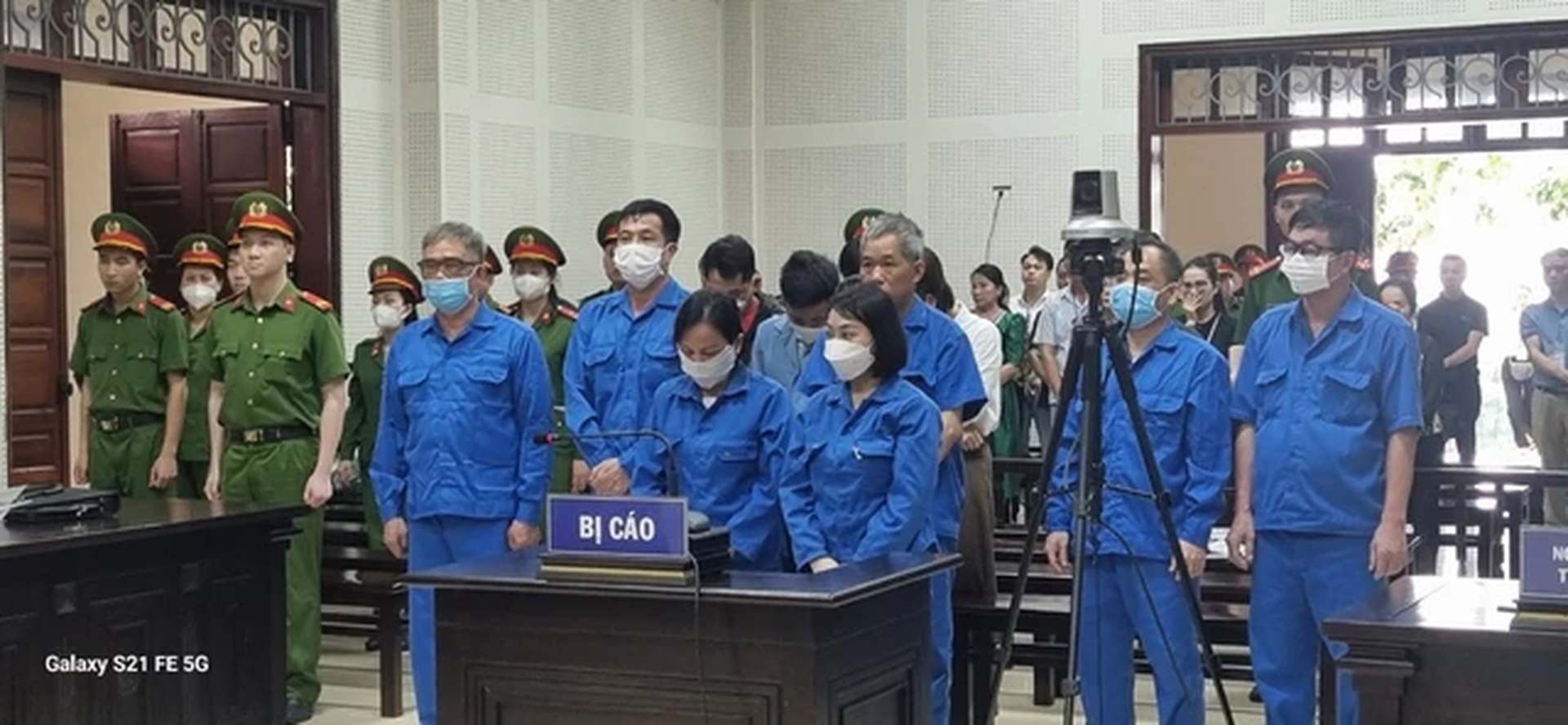 Cựu gi&aacute;m đốc C&ocirc;ng an Hải Ph&ograve;ng Đỗ Hữu Ca kh&aacute;ng c&aacute;o- Ảnh 3.
