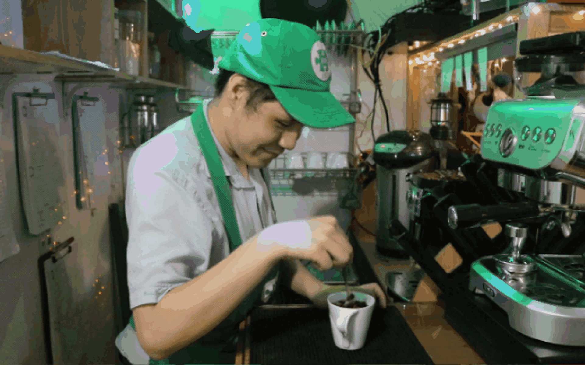 VIDEO: Nh&agrave; h&agrave;ng đặc biệt gi&uacute;p người tự kỷ khẳng định bản th&acirc;n