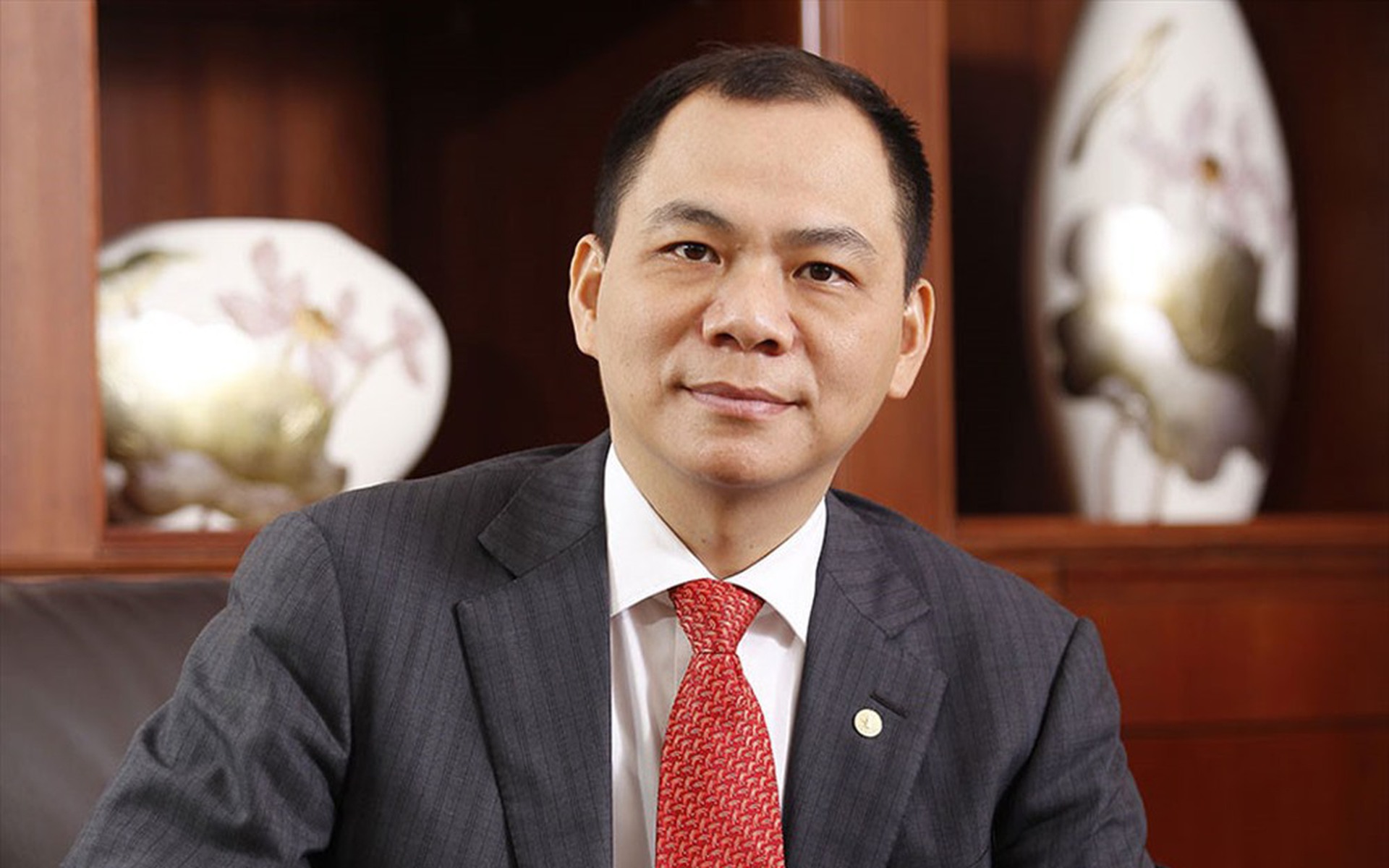 Cổ phiếu VIC đạt đỉnh lịch sử , Phạm Nhật Vượng v&agrave;o tốp người gi&agrave;u nhất thế giới - Ảnh 1.