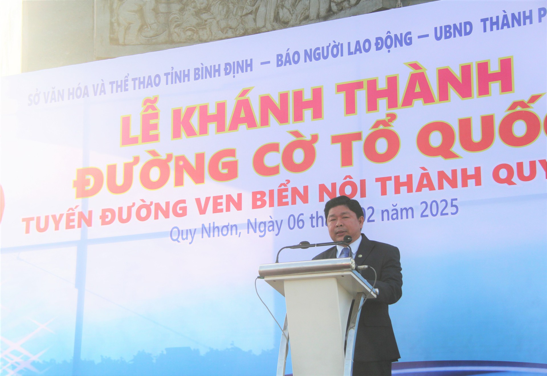 Kh&aacute;nh th&agrave;nh &ldquo;Đường cờ Tổ quốc&rdquo; tuyến đường ven biển nội th&agrave;nh đẹp nhất B&igrave;nh Định- Ảnh 3.