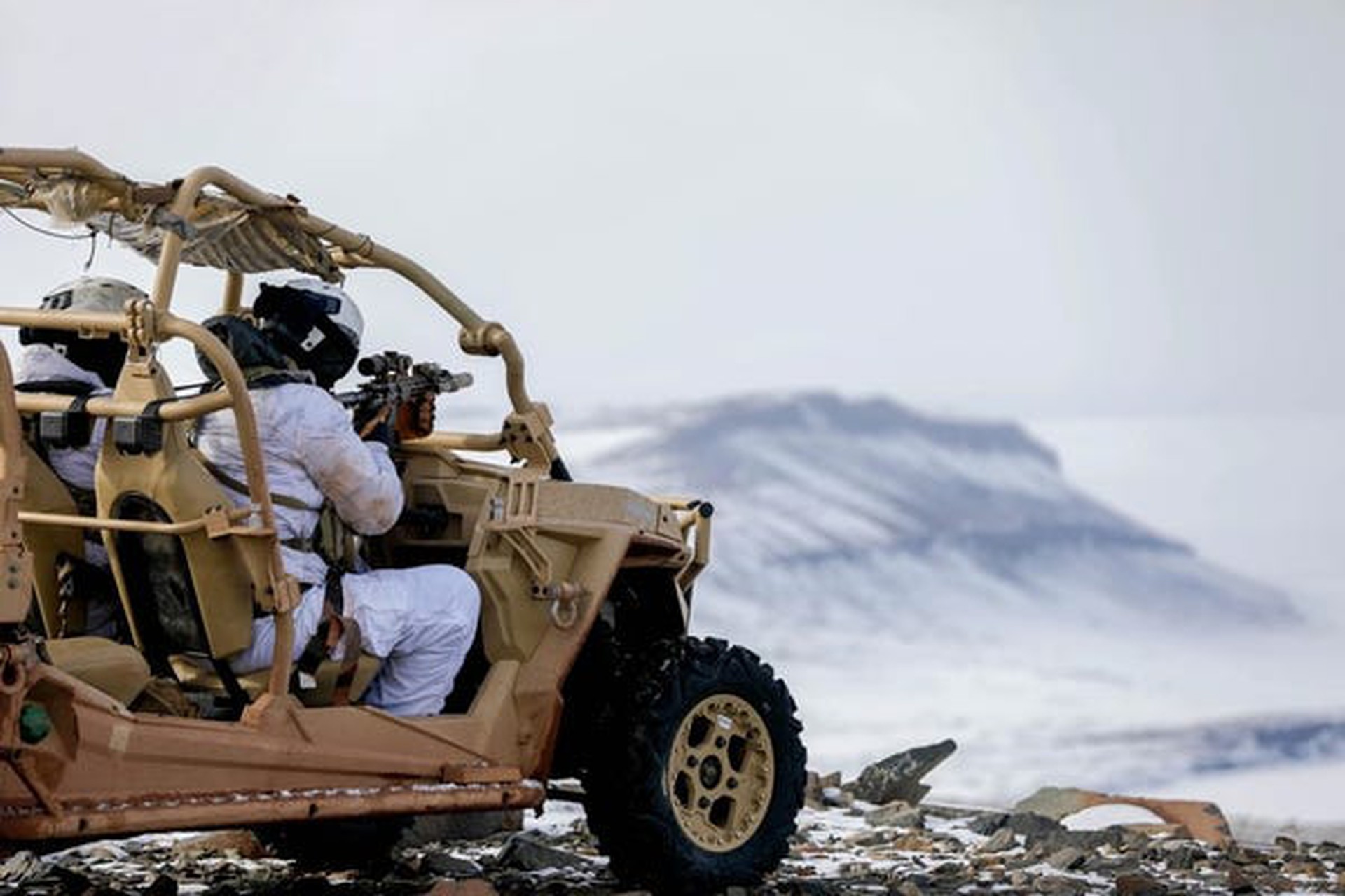 Special operators conduct training in the arctic conditions of Greenland at Pituffik Space Base. US Army photo by Sgt. Andrew Adams