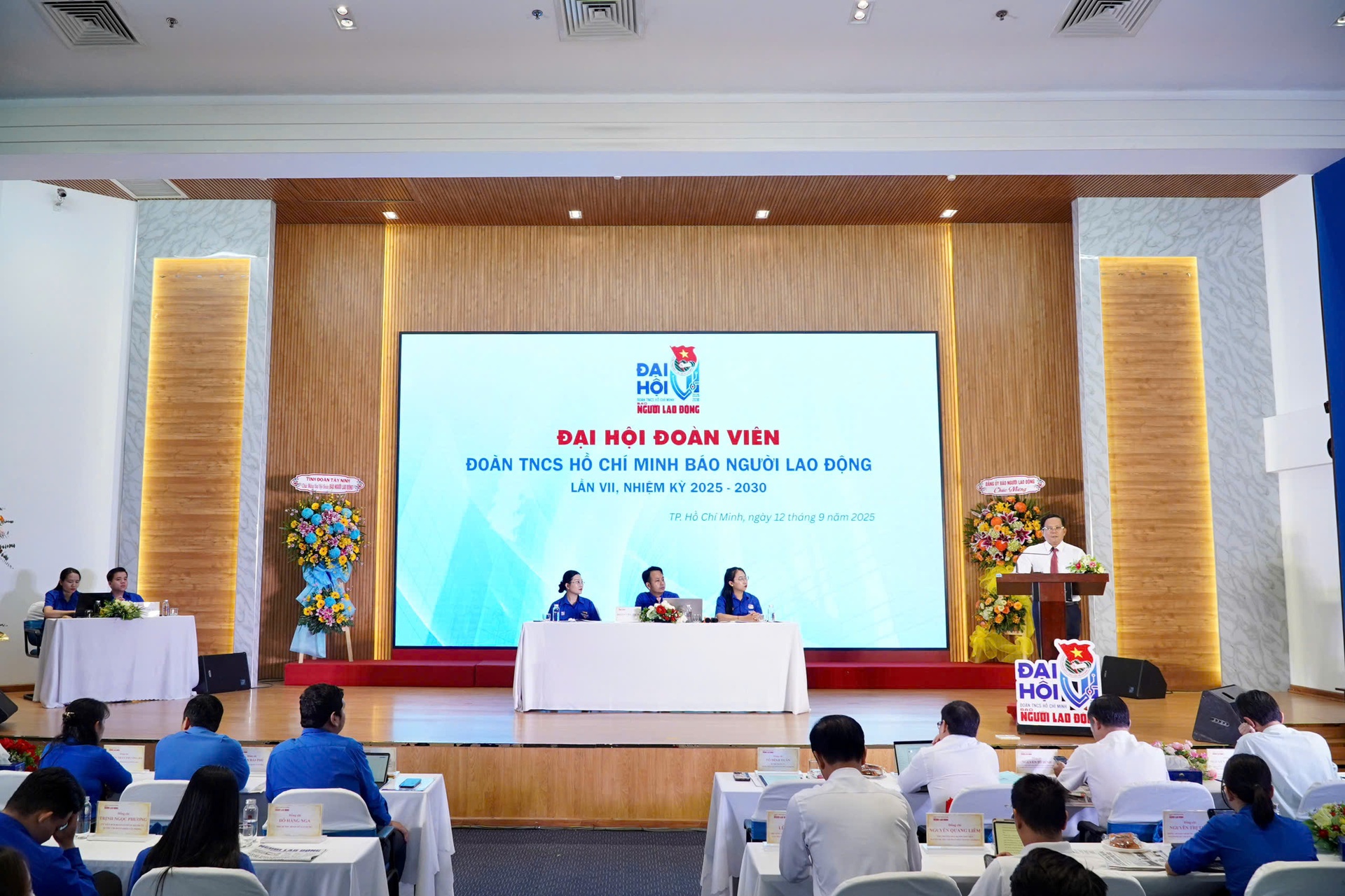 Đại hội Đo&agrave;n thanh ni&ecirc;n B&aacute;o Người Lao Động lần VII Kh&aacute;t vọng tuổi trẻ s&aacute;ng tạo - Ảnh 1.