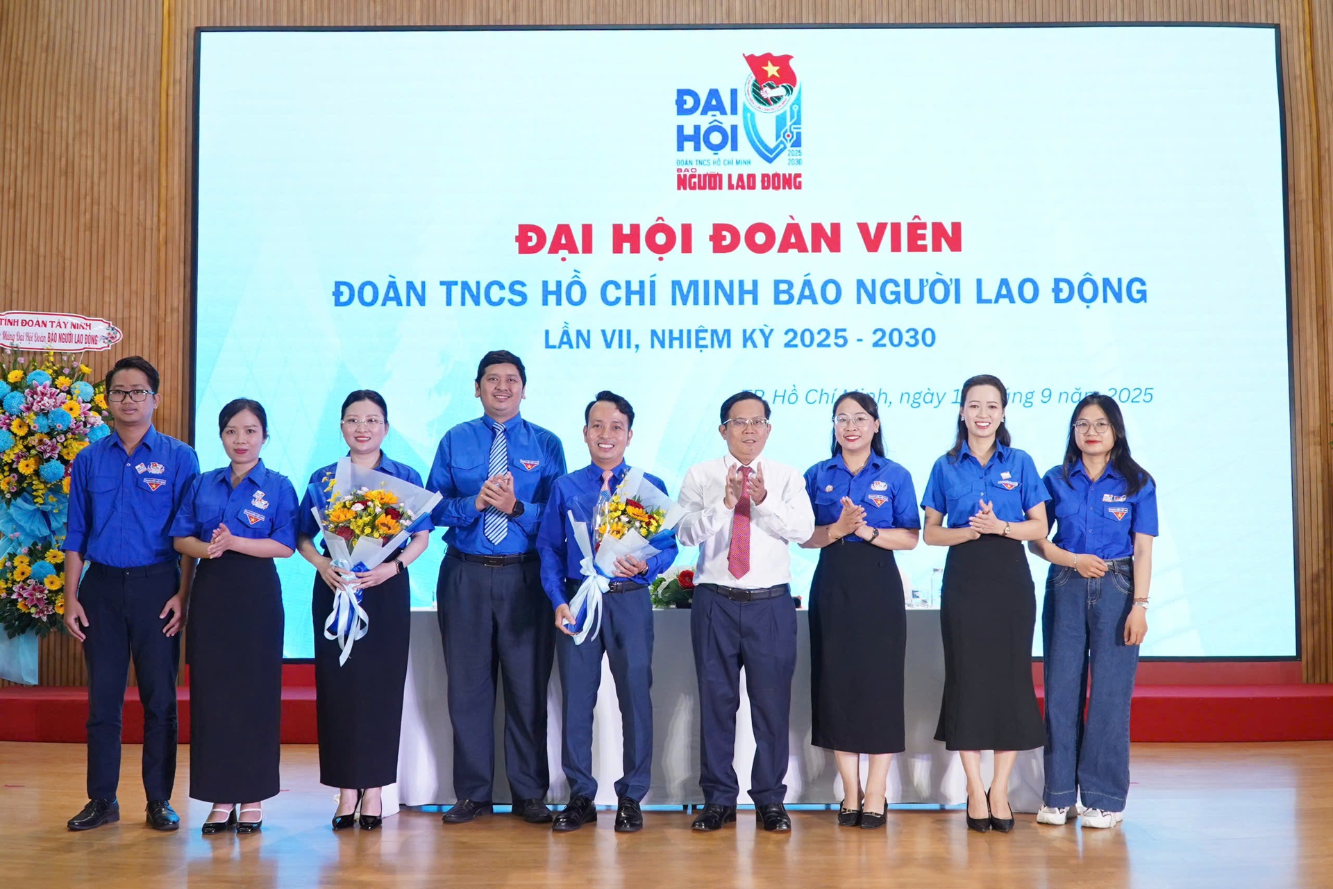 Đại hội Đo&agrave;n thanh ni&ecirc;n B&aacute;o Người Lao Động lần VII Kh&aacute;t vọng tuổi trẻ s&aacute;ng tạo - Ảnh 12.