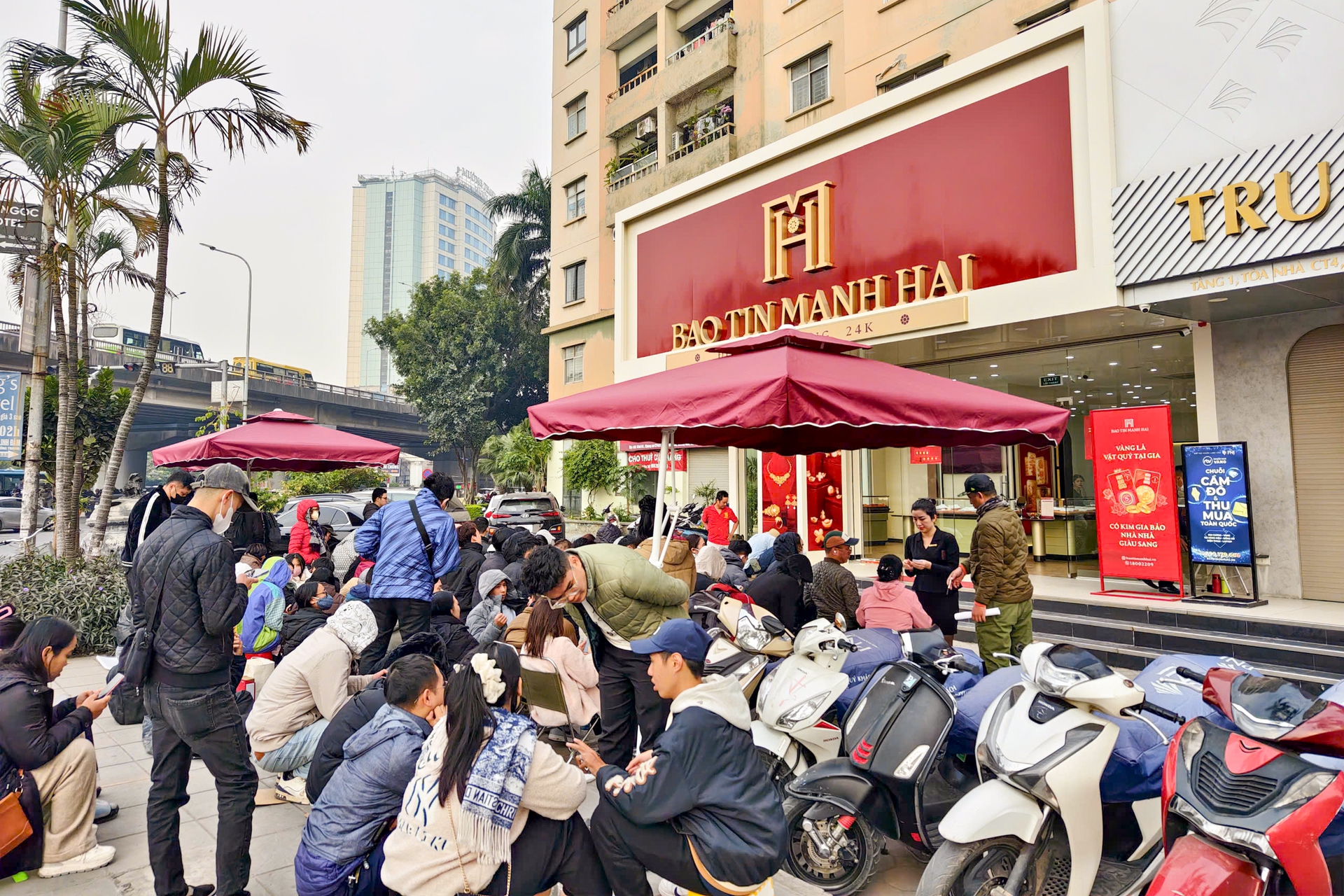 C&uacute; sập gi&aacute; v&agrave;ng 2026: Nguy&ecirc;n nh&acirc;n v&agrave; t&aacute;c động đến thị trường T&agrave;i ch&iacute;nh - Ảnh 5.