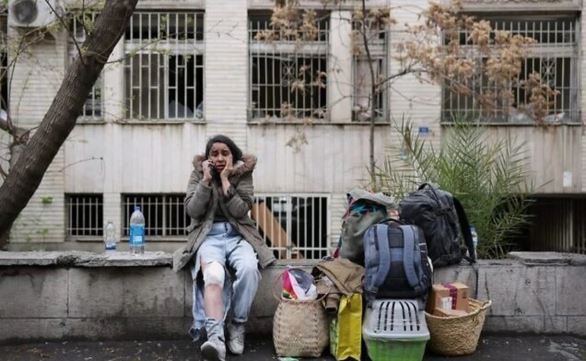Tehran rung chuyển trong đ&ecirc;m, Israel đ&aacute;nh tr&uacute;ng &ldquo;bộ n&atilde;o&rdquo; vũ kh&iacute; biển - Ảnh 1.