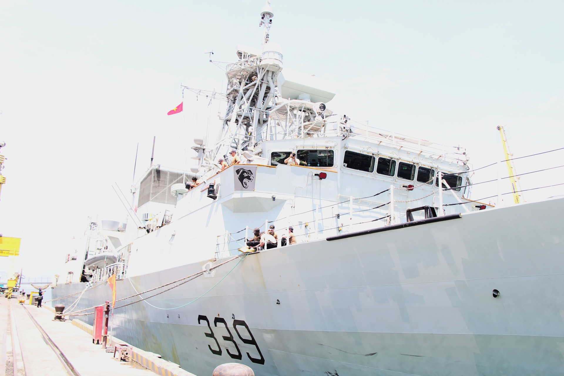 T&agrave;u Hải qu&acirc;n Ho&agrave;ng gia Canada thăm Đ&agrave; Nẵng trong chiến dịch HORIZON - Ảnh 7.