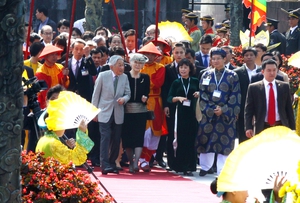 Nhật hoàng thưởng thức Nhã nhạc cung đình Huế