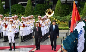 Cận cảnh Chủ tịch nước Võ Văn Thưởng đón Tổng thống Mông Cổ