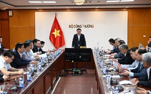 Xây dựng cơ chế giá điện nhập khẩu từ Lào trong quý I/2024