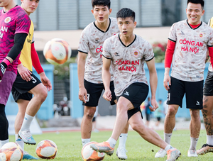 Cầu thủ v&agrave; &aacute;m ảnh chấn thương - Ảnh 3.