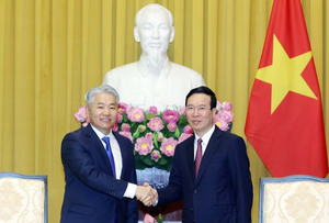 Tổng thống Ukhnaagiin Khurelsukh mời Chủ tịch nước Võ Văn Thưởng thăm Mông Cổ