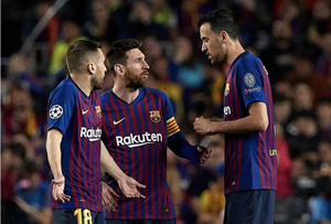 Siêu đồng đội Jordi Alba sắp giải nghệ, Lionel Messi nói lời gan ruột - Ảnh 3.