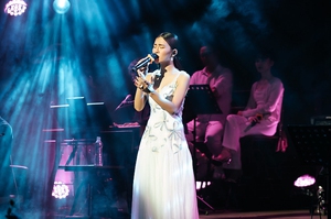 Bùng nổ xu hướng 