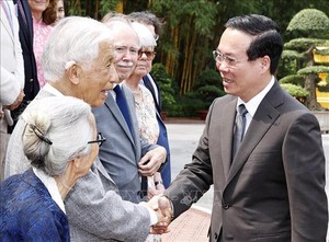 Chủ tịch nước Võ Văn Thưởng gặp các nhà khoa học quốc tế và Việt Nam