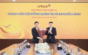 Chứng khoán trước giờ giao dịch 8-10: LPBank của ông Nguyễn Đức Thụy thay đổi nhiều vị trí lãnh đạo