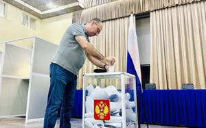 Cử tri Nga tại Việt Nam bỏ phiếu bầu cử Tổng thống Nga