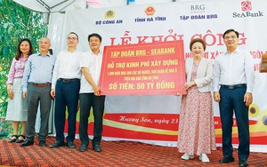 Chủ tịch Tập đoàn BRG được vinh danh TOP 10 “Nữ doanh nhân Việt Nam tiêu biểu - Bông hồng Vàng 2025” - Ảnh 2.