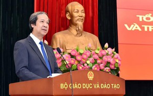 Bộ trưởng Nguyễn Kim Sơn: Ngành giáo dục đang được phó thác rất lớn - Ảnh 2.