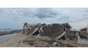 Khắc phục biệt thự đổ n&aacute;t ở H&agrave; Tĩnh trước ng&agrave;y 30 - 4 - 2026 - Ảnh 2.