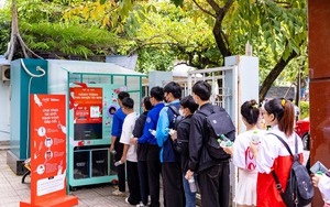 Coca-Cola Việt Nam nâng cao quyền phụ nữ làng nghề qua đào tạo TMĐT - Ảnh 2.