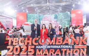 Hoàng Nguyên Thanh về thứ 3 tại Giải Marathon Quốc tế Hà Nội Techcombank 2025 - Ảnh 2.