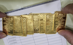 Giá vàng hôm nay 23 - 11: Dự báo xu hướng giá vàng khó đoán từ chuyên gia - Ảnh 1.