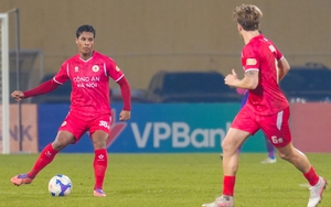 Cầu thủ Việt kiều: c&uacute; h&iacute;ch hay &aacute;p lực cho b&oacute;ng đ&aacute; Việt Nam? - Ảnh 5.