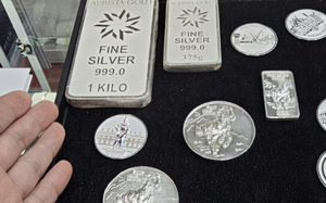 Giá bạc hôm nay 7 - 11: Biến động trái chiều trên thị trường nội địa và quốc tế - Ảnh 1.