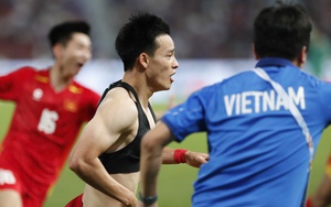 Thủ tướng ch&uacute;c mừng Đội tuyển nam U22 v&agrave; Đội tuyển nữ Futsal Việt Nam gi&agrave;nh HCV SEA Games 33 - Ảnh 2.