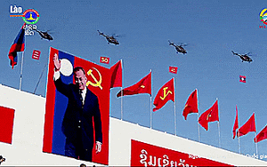 Kỷ niệm trọng thể 50 năm Quốc khánh nước Cộng hòa Dân chủ Nhân dân Lào - Ảnh 2.