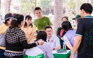 Cùng Herbalife Việt Nam tiếp sức cho các Đội tuyển Bóng đá Quốc gia Việt Nam- Ảnh 2.