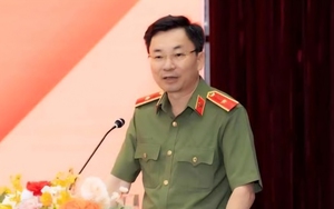Nhiều lãnh đạo MobiFone vào biên chế lực lượng Công an nhân dân  - Ảnh 2.
