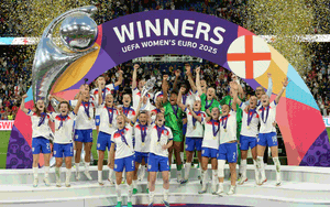 Siêu sao 39 tuổi Marta tỏa sáng, tuyển nữ Brazil vô địch Copa America 2025 - Ảnh 8.