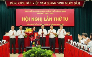 Bí thư Thành ủy TP HCM: "Phải bằng mọi cách để đạt được tăng trưởng trên 10% trong năm 2025" - Ảnh 2.