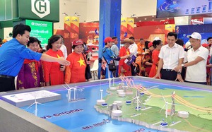 Hàng loạt công ty điện báo lãi khủng  - Ảnh 1.