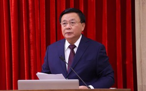 Đồng ch&iacute; Trịnh Văn Quyết: C&ocirc;ng t&aacute;c tuy&ecirc;n gi&aacute;o v&agrave; d&acirc;n vận phải thực sự "đi trước mở đường" - Ảnh 2.