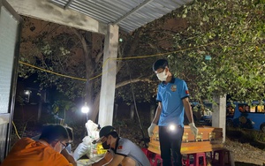 L&acirc;m Đồng: T&igrave;m th&acirc;n nh&acirc;n b&eacute; trai sơ sinh bị bỏ rơi b&ecirc;n đường - Ảnh 2.