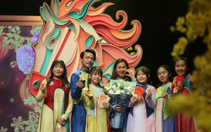 NTK V&otilde; Việt Chung tặng tiền b&aacute;n s&aacute;ch "Mặc Nưa" cho "Mai V&agrave;ng tri &acirc;n", "Mai V&agrave;ng nh&acirc;n &aacute;i" - Ảnh 5.